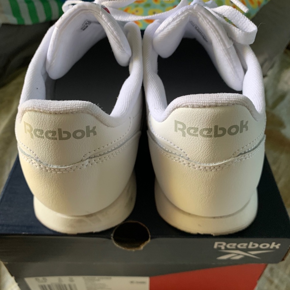 Reebok - Picture 10 of 14